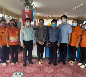 โครงการออกตรวจเยี่ยมศูนย์พัฒนาเด็กเล็กสังกัดองค์การบริหารตำบลรอบเมือง พร้อมให้ความรู้ แนะนำวิธีการเฝ้าระวังป้องกันโรคติดเชื้อทางเดินหายใจจากเชื้อไวรัส RSV  