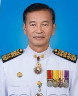 นายฉัตรชัย  จัตุโพธิ์