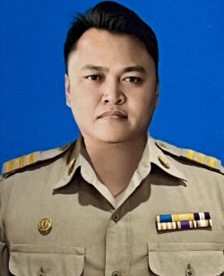 นายสุกฤษฎ์ เลาหะนาคีวงศ์